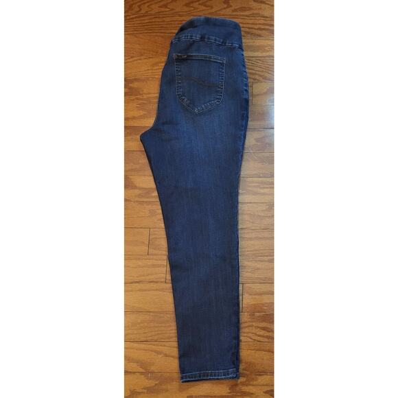 Lee Sculpting Slim Fit Slim Skinny Leg Pullon Jeans Womens 18W Mid Rise - Picture 7 of 11